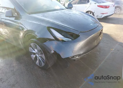 2023 Tesla Model Y из США, поврежденный, VIN 7SAYGDEE0PA172079